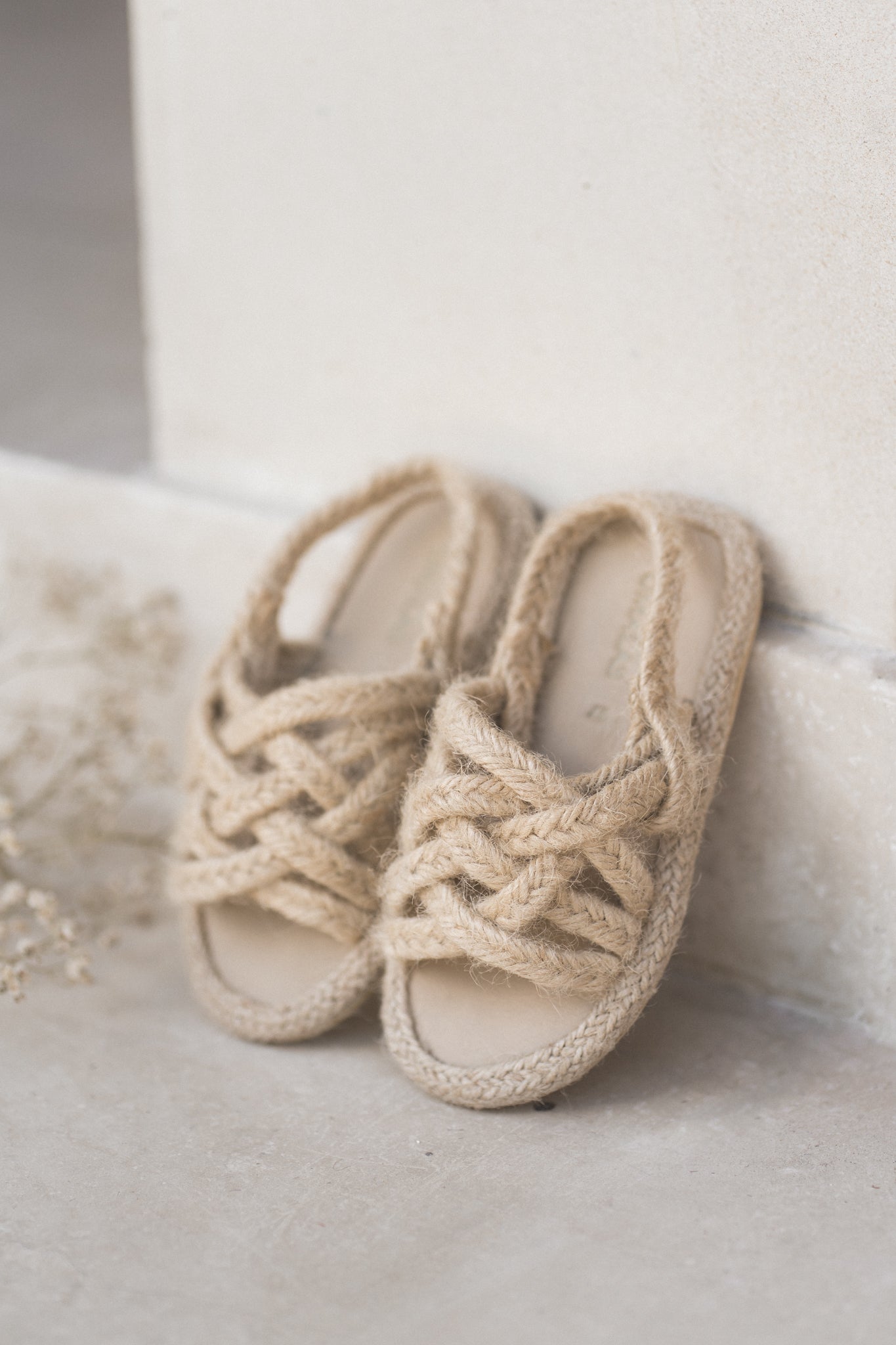 ANYA SHOES  |  NATURAL